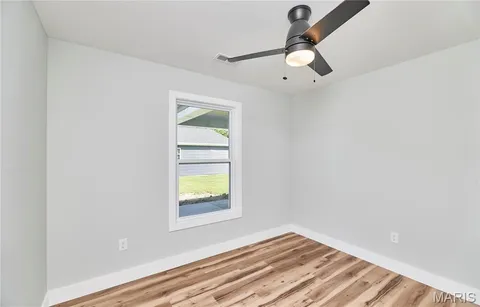 $275,000 | 113 Illinois Street, New Florence, MO 63363