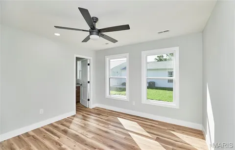 $275,000 | 113 Illinois Street, New Florence, MO 63363