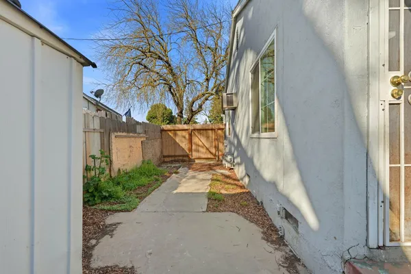 $479,000 | 1008 Gemini Court, Modesto, CA 95355