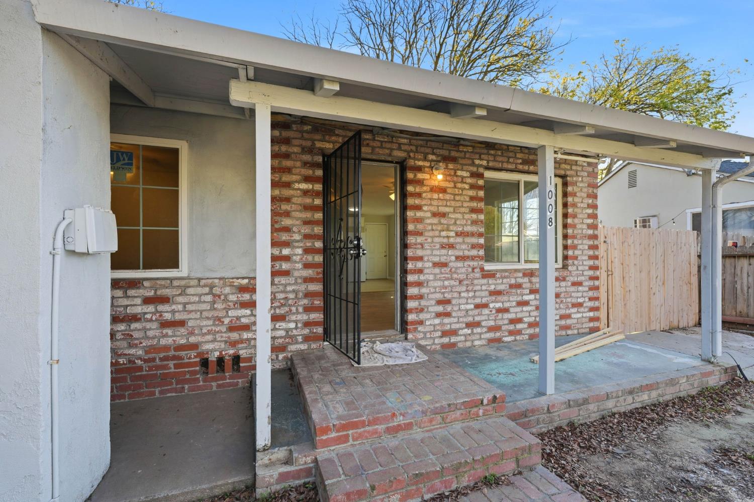 1008 Gemini Court Modesto, CA 95355 - Photo 6 of 37