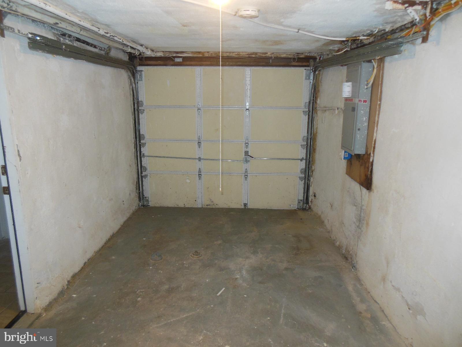 7380 Rugby Street Philadelphia, PA 19138 - Photo 26 of 26 Garage Interior