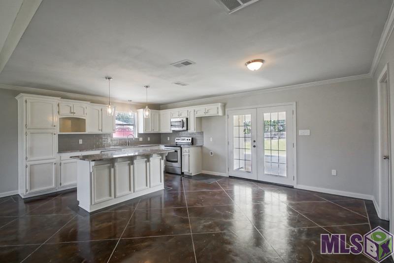 10646 Eagle Crest Road Denham Springs, LA 70726 - Photo 6 of 16 Gallery Image 6