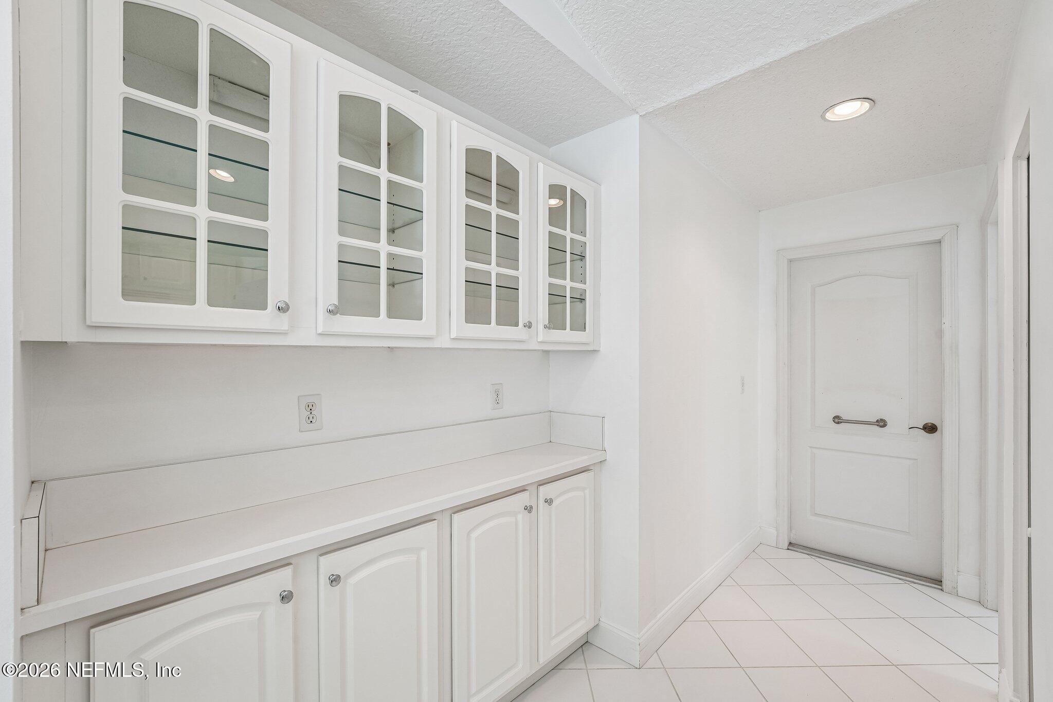 5367 5th Street St. Augustine, FL 32080 - Photo 33 of 56 Butler's Pantry