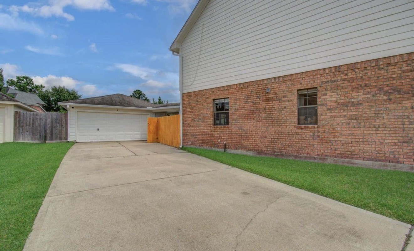 7826 Granite Ridge Lane Houston, TX 77095 - Photo 7 of 44