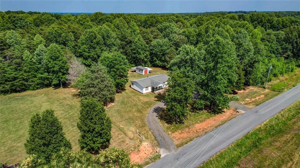 235 Newton Road Ruffin, NC 27326 - Photo 5 of 34
