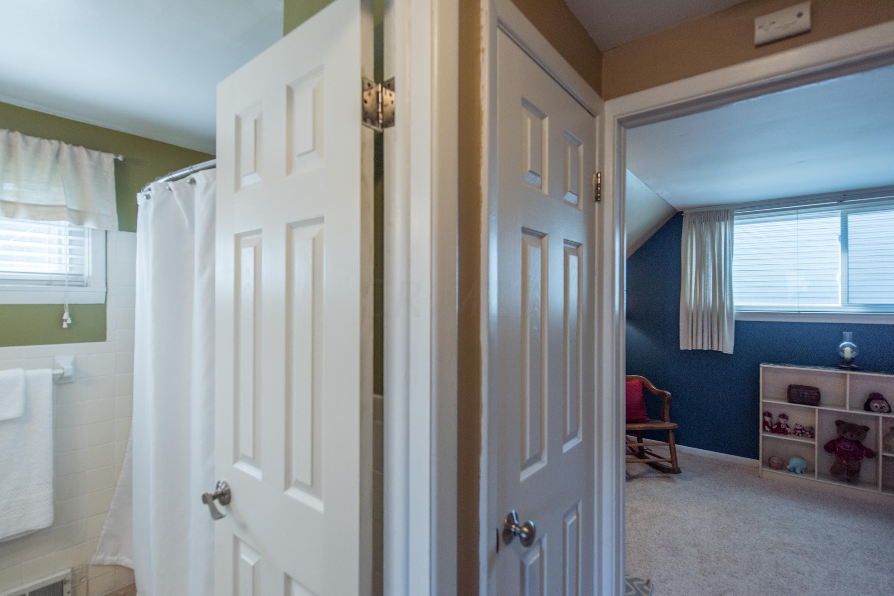 1111 Afton Road Columbus, OH 43221 - Photo 33 of 46 Gallery Image 33