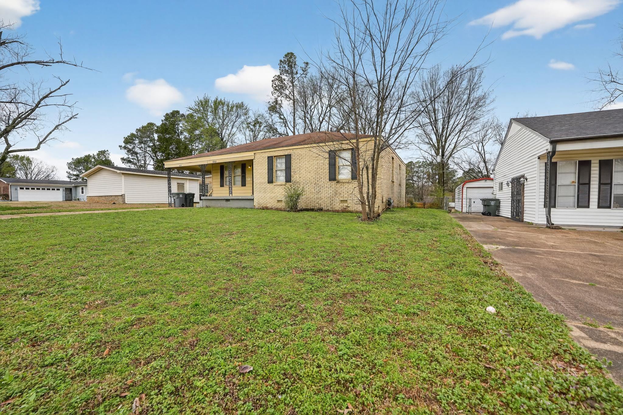 4553 Neely Road Memphis, TN 38109 - Photo 3 of 33
