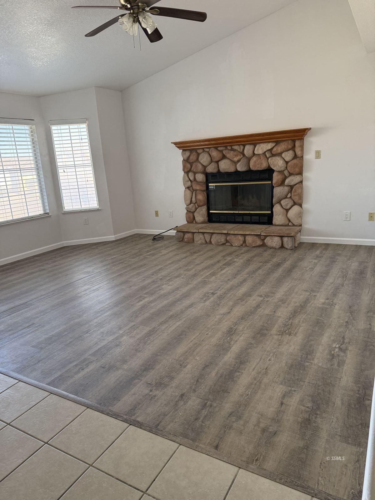 425 Dewalt Avenue Ridgecrest, CA 93555 - Photo 6 of 50