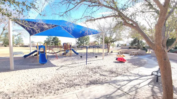 $2,695 | 2108 East Appaloosa Road, Gilbert, AZ 85296