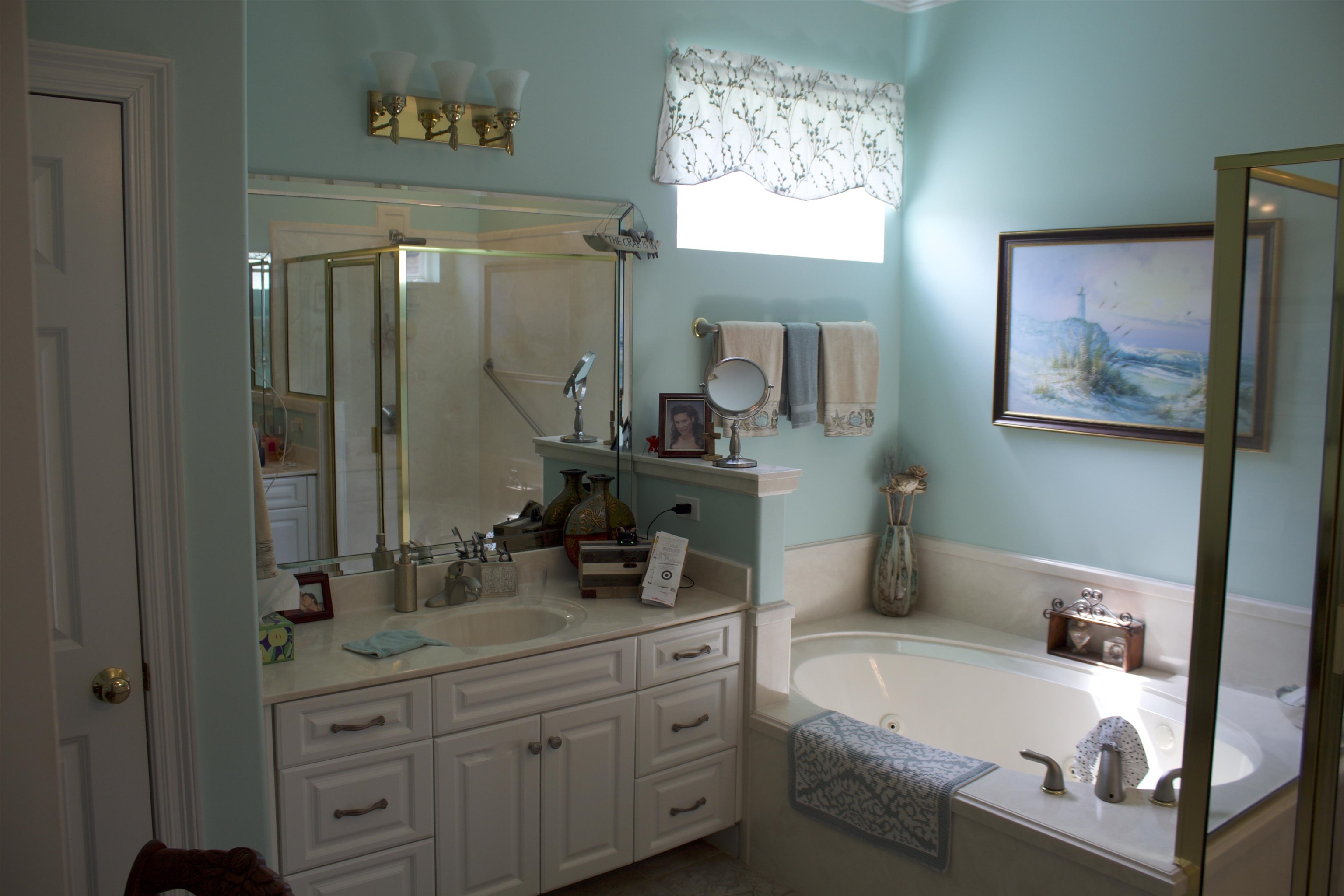 3656 Prestwick Circle Gulf Shores, AL 36542 - Photo 20 of 35 Primary full bath