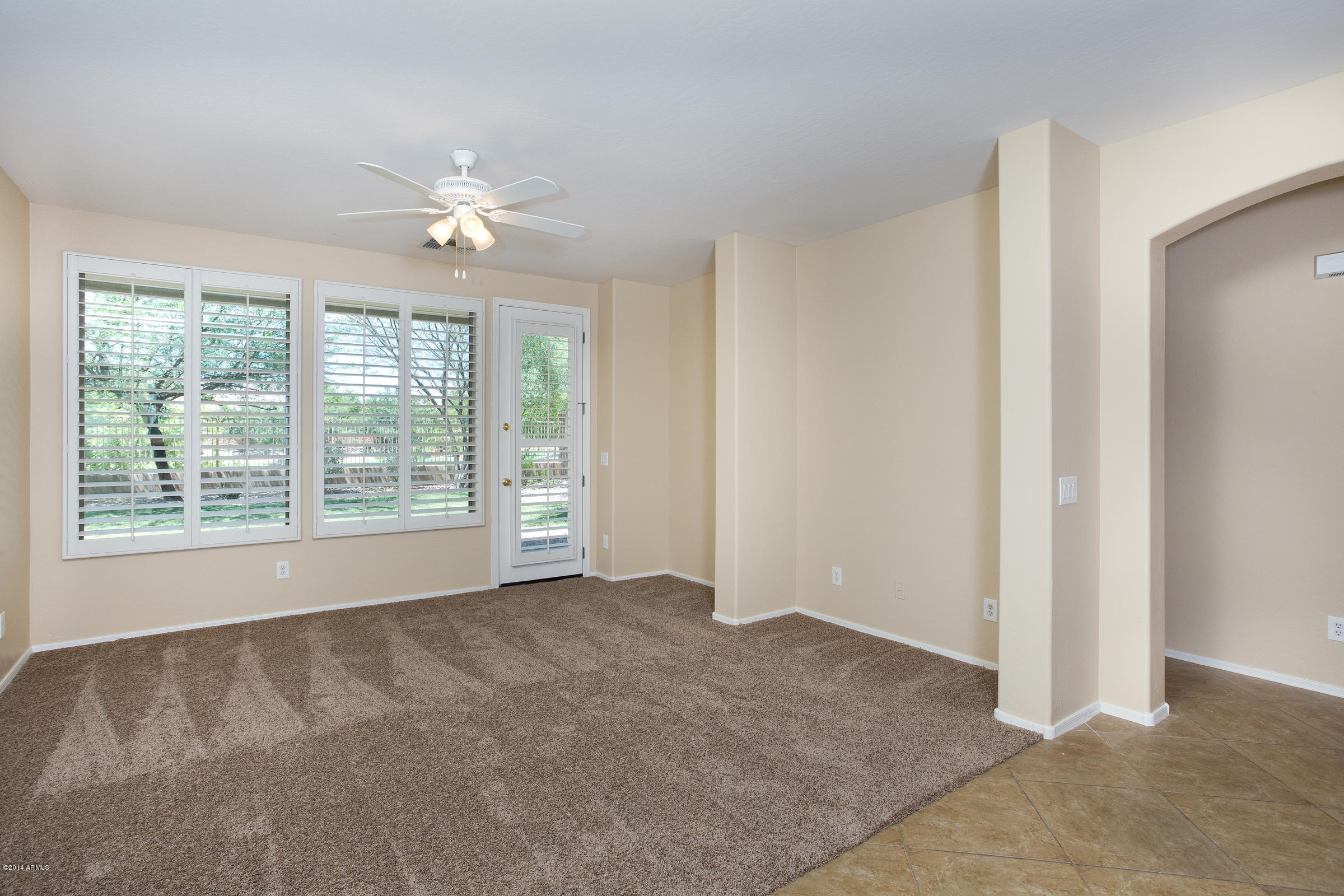 9322 West Riverside Avenue Tolleson, AZ 85353 - Photo 5 of 15 9322_W_Riverside_05