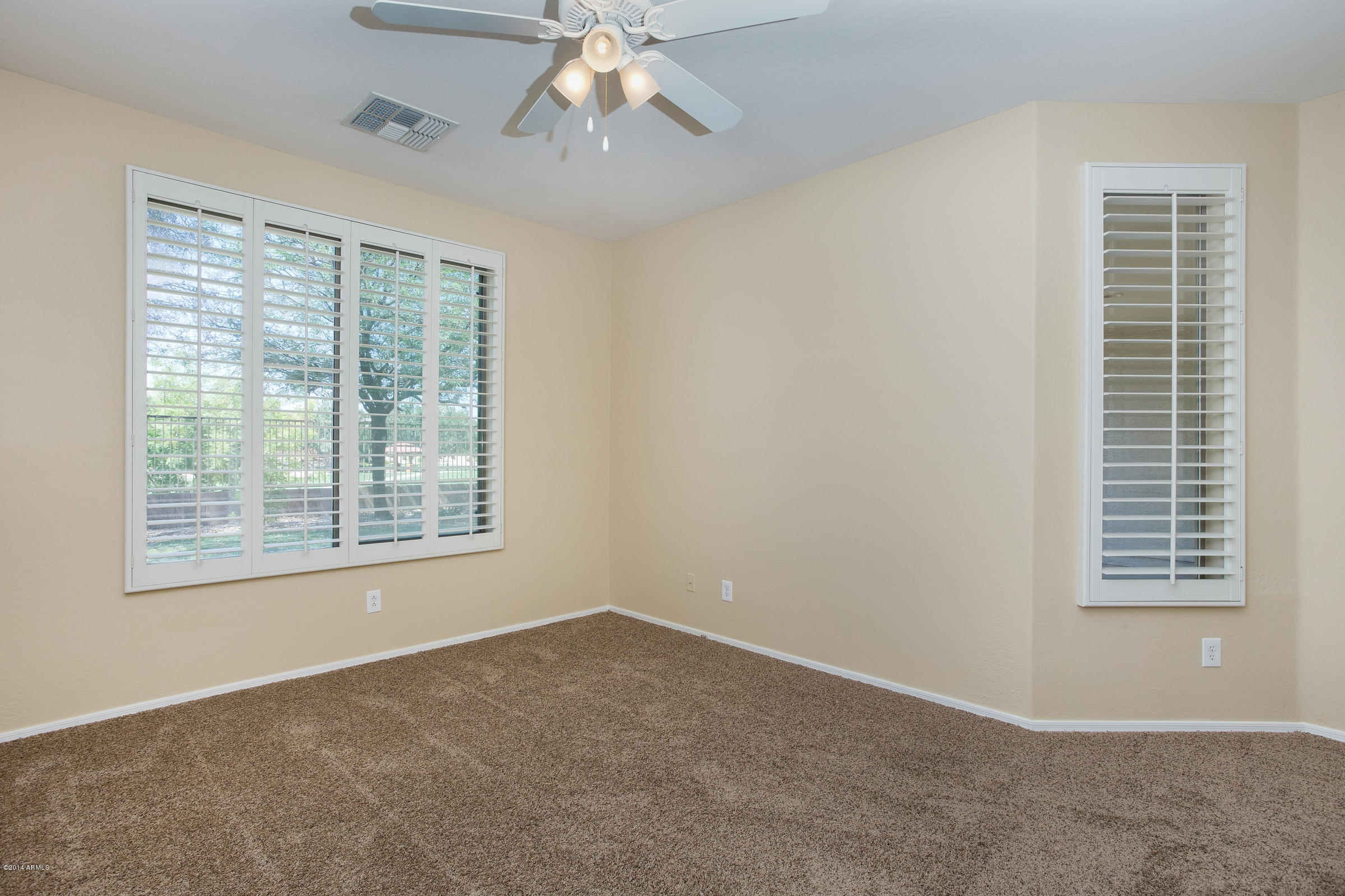9322 West Riverside Avenue Tolleson, AZ 85353 - Photo 9 of 15 9322_W_Riverside_09