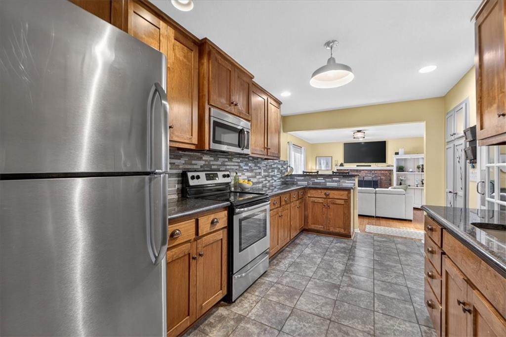 1005 Northwest Maple Street Lee's Summit, MO 64063 - Photo 17 of 67