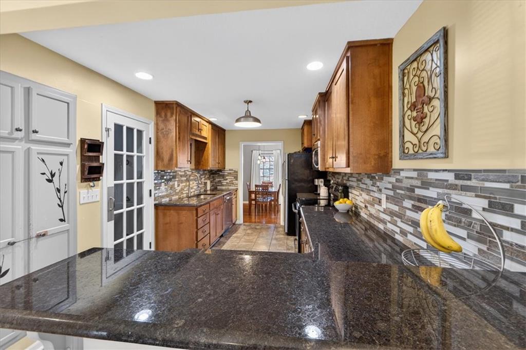 1005 Northwest Maple Street Lee's Summit, MO 64063 - Photo 19 of 67