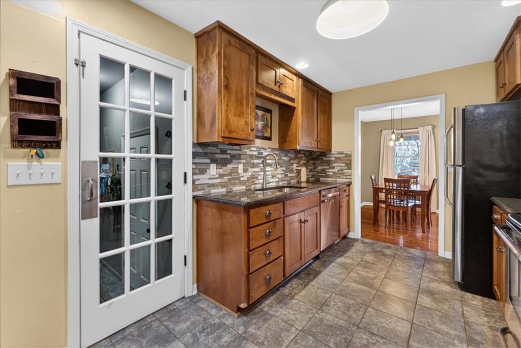 1005 Northwest Maple Street Lee's Summit, MO 64063 - Photo 20 of 67