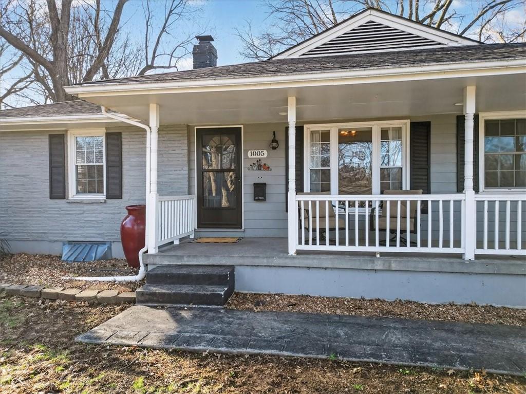 1005 Northwest Maple Street Lee's Summit, MO 64063 - Photo 3 of 67