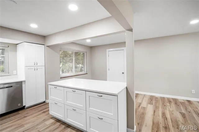 $210,000 | 7 Flamingo Drive, Hazelwood, MO 63042