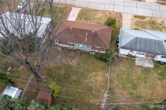 $210,000 | 7 Flamingo Drive, Hazelwood, MO 63042