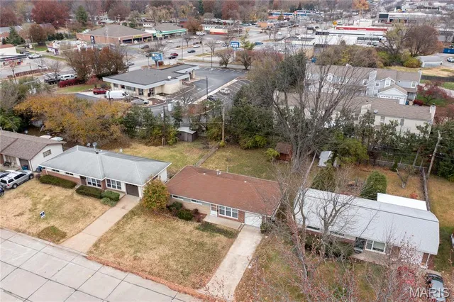 $210,000 | 7 Flamingo Drive, Hazelwood, MO 63042