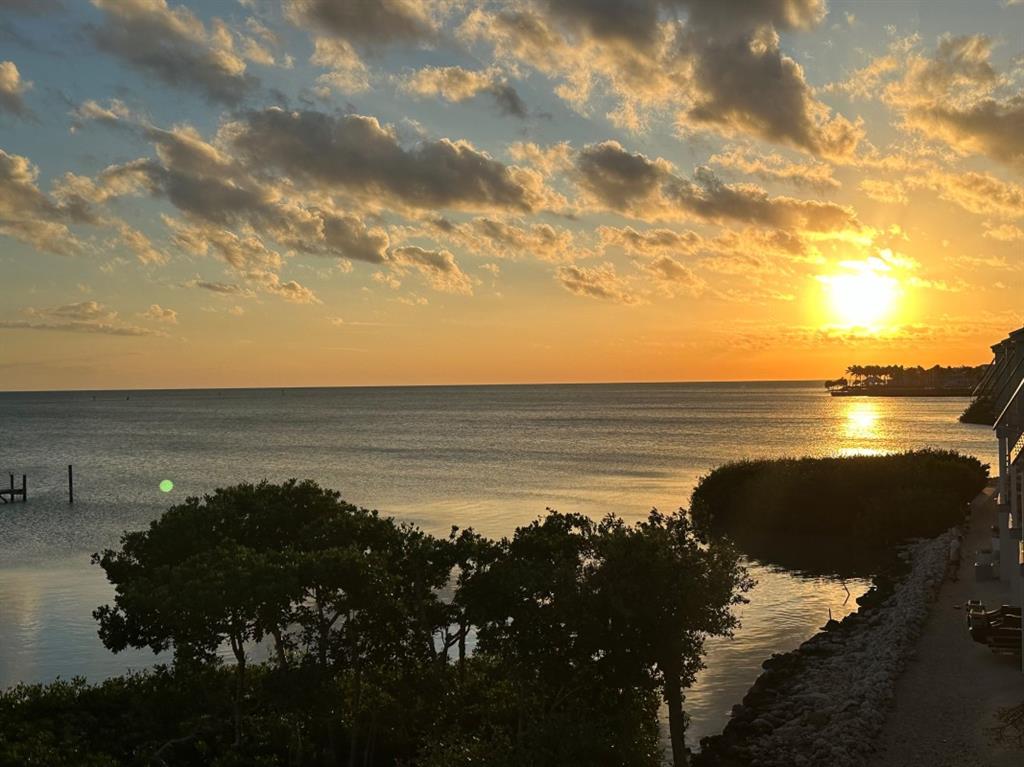 101 11th Street Marathon, FL 33051 - Photo 23 of 27 a view of a ocean with beach