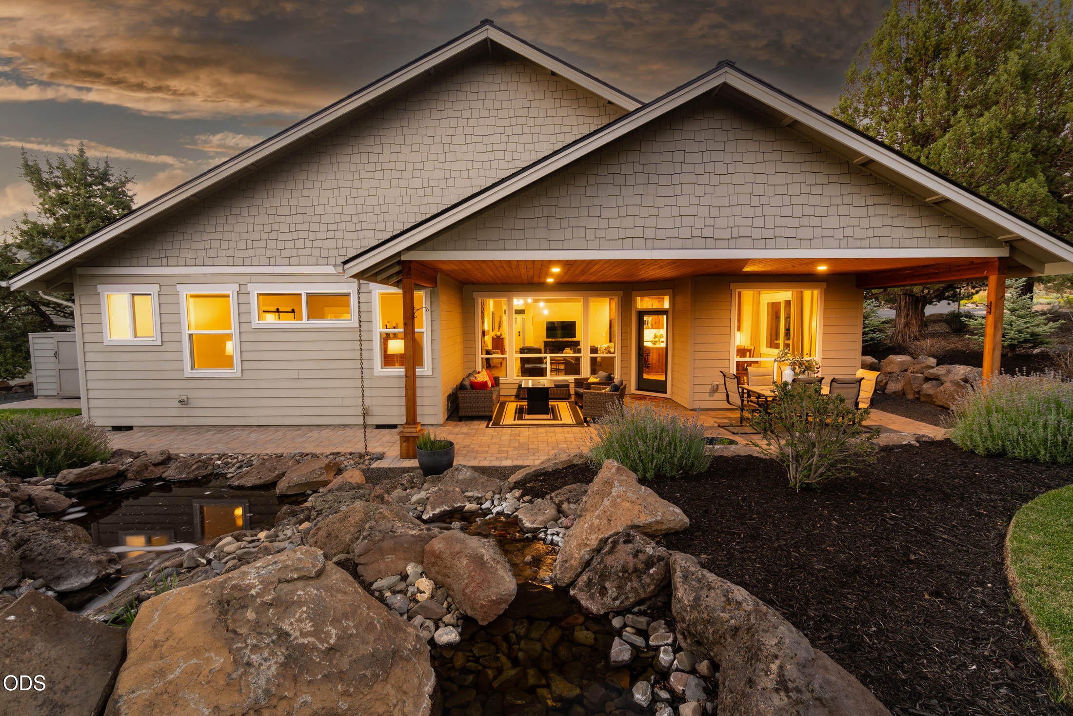 1385 Spring Ridge Court Redmond, OR 97756 - Photo 38 of 42 Gallery Image 38