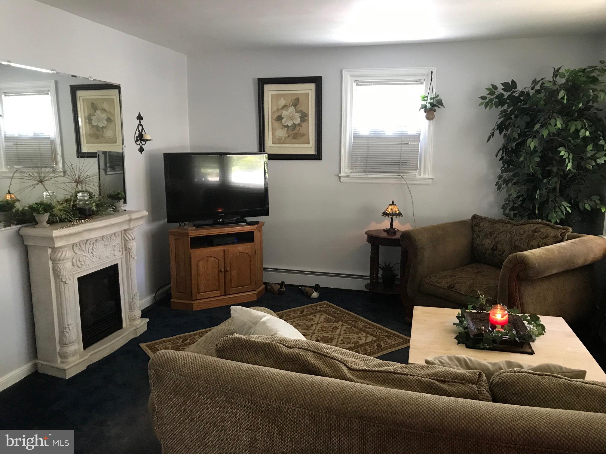 12 Brookside Road Glenside, PA 19038 - Photo 2 of 16 Gallery Image 2