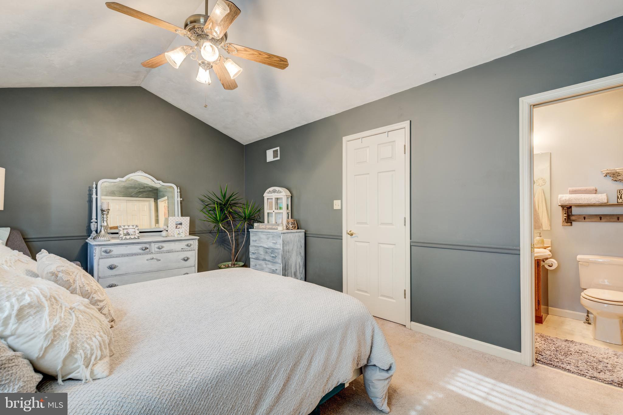 466 West Walnut Street Hanover, PA 17331 - Photo 17 of 36 Gallery Image 17