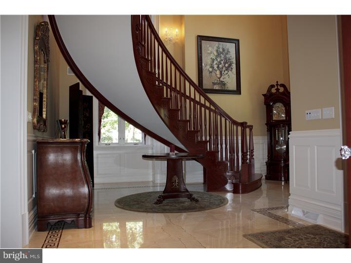 30 Oakhill Drive Lititz, PA 17543 - Photo 5 of 25 Foyer