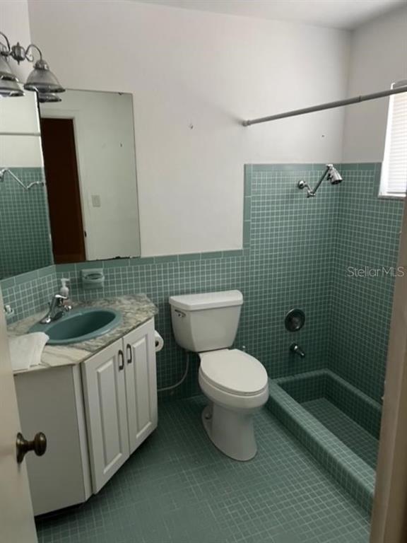 4608 Arlington Road Palmetto, FL 34221 - Photo 9 of 14