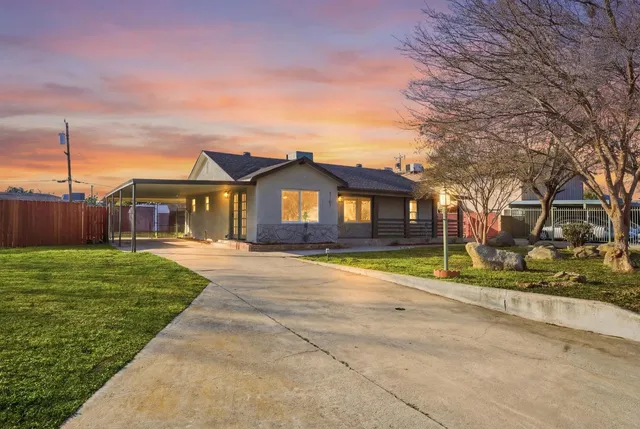 $399,900 | 3107 North Arthur Avenue, Fresno, CA 93705