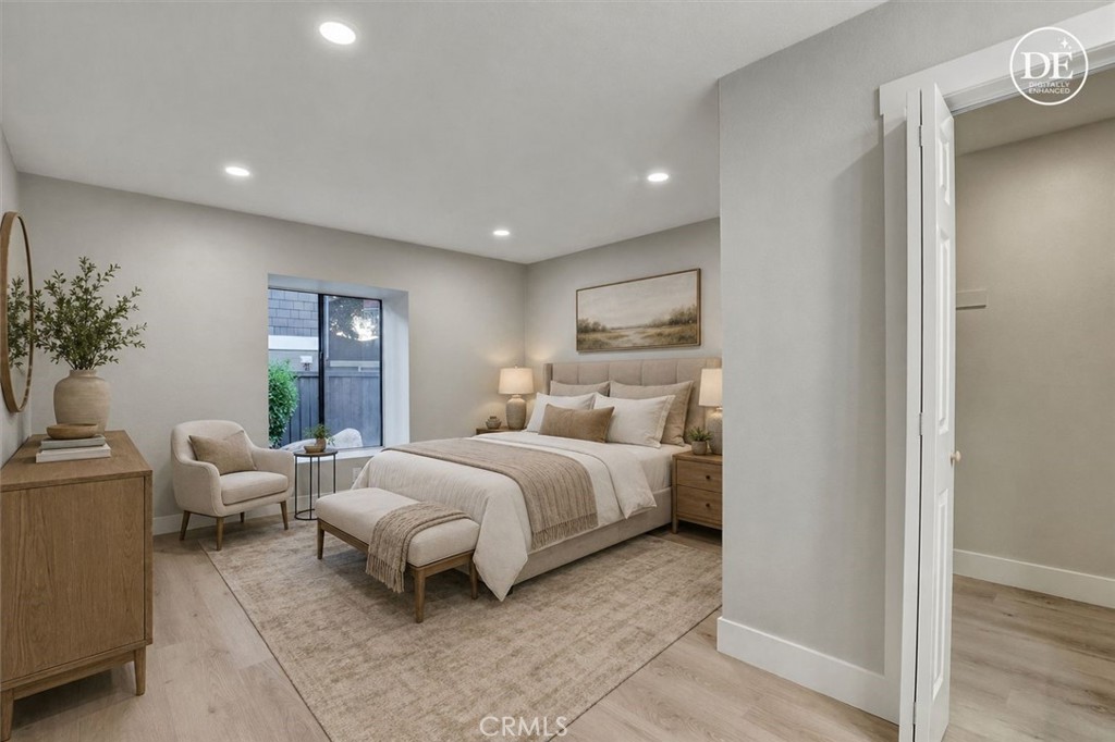 93 Streamwood Irvine, CA 92620 - Photo 4 of 29 Virtual staging.