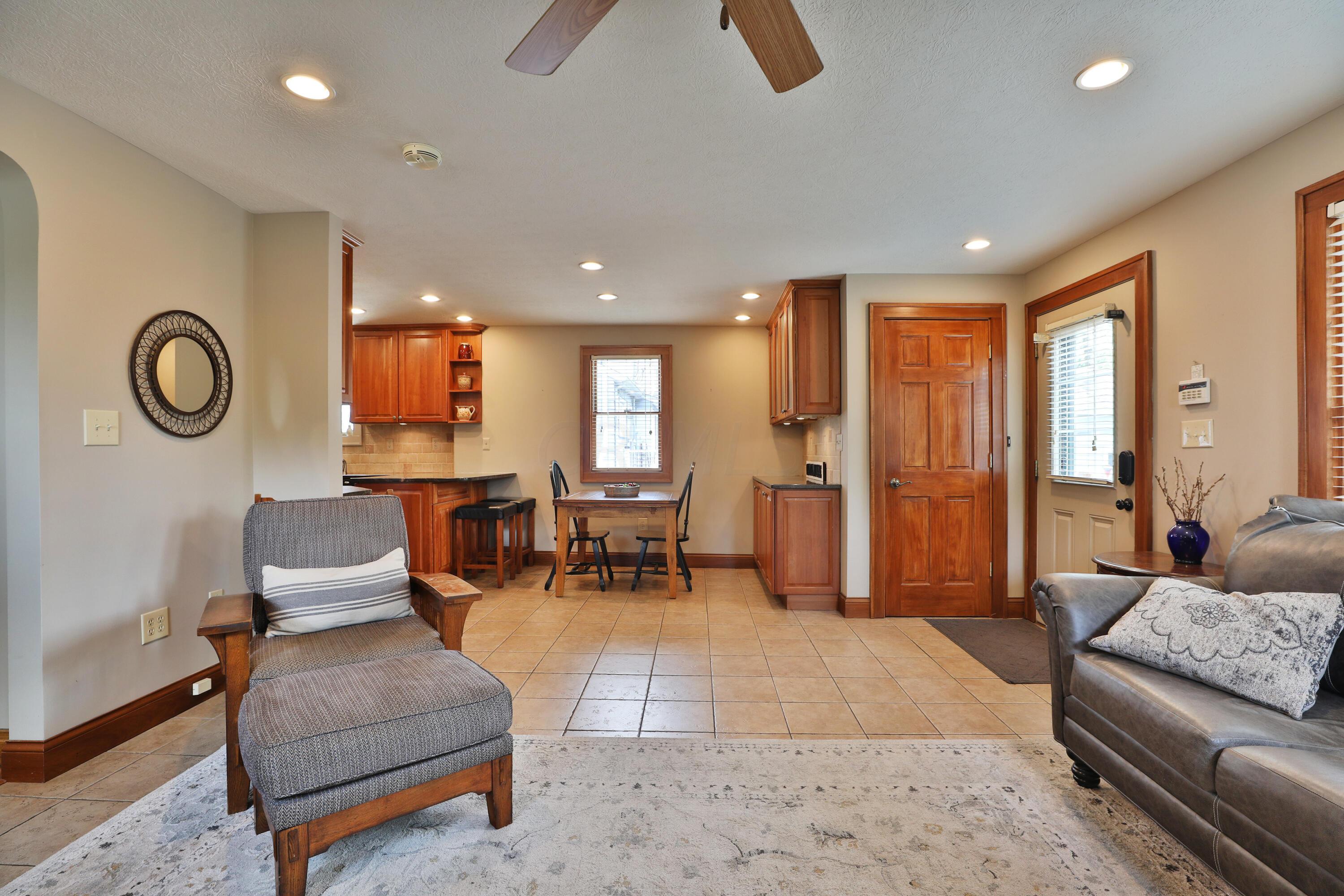 177 Blenheim Road Columbus, OH 43214 - Photo 19 of 58 177-Blenheim-19