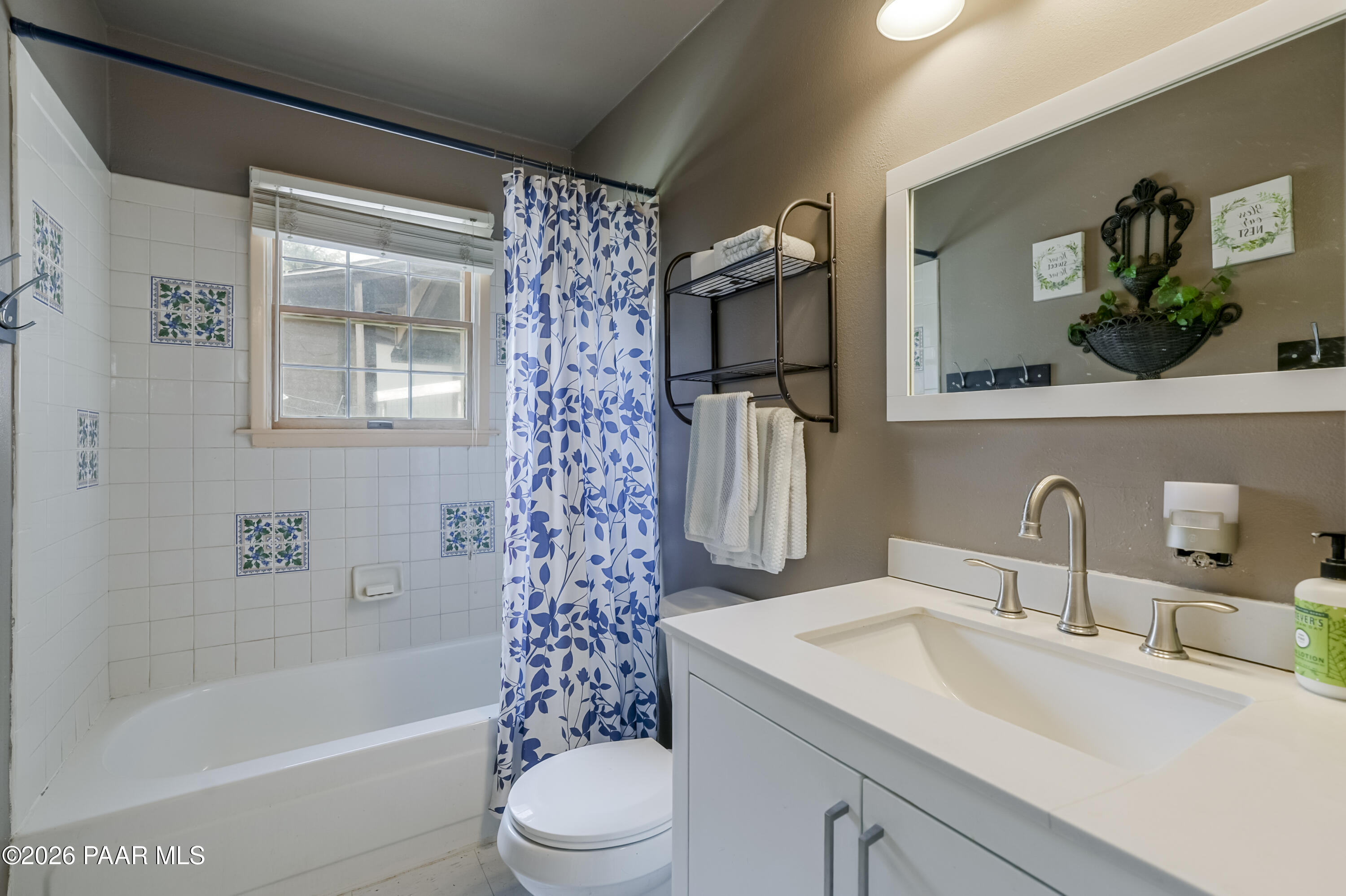 22584 Stone Way Yarnell, AZ 85362 - Photo 17 of 36 a bathroom with a sink toilet and shower