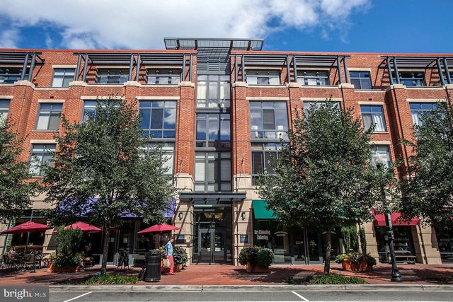 $415,500 | 520 John Carlyle Street, Unit 311, Alexandria, VA 22314