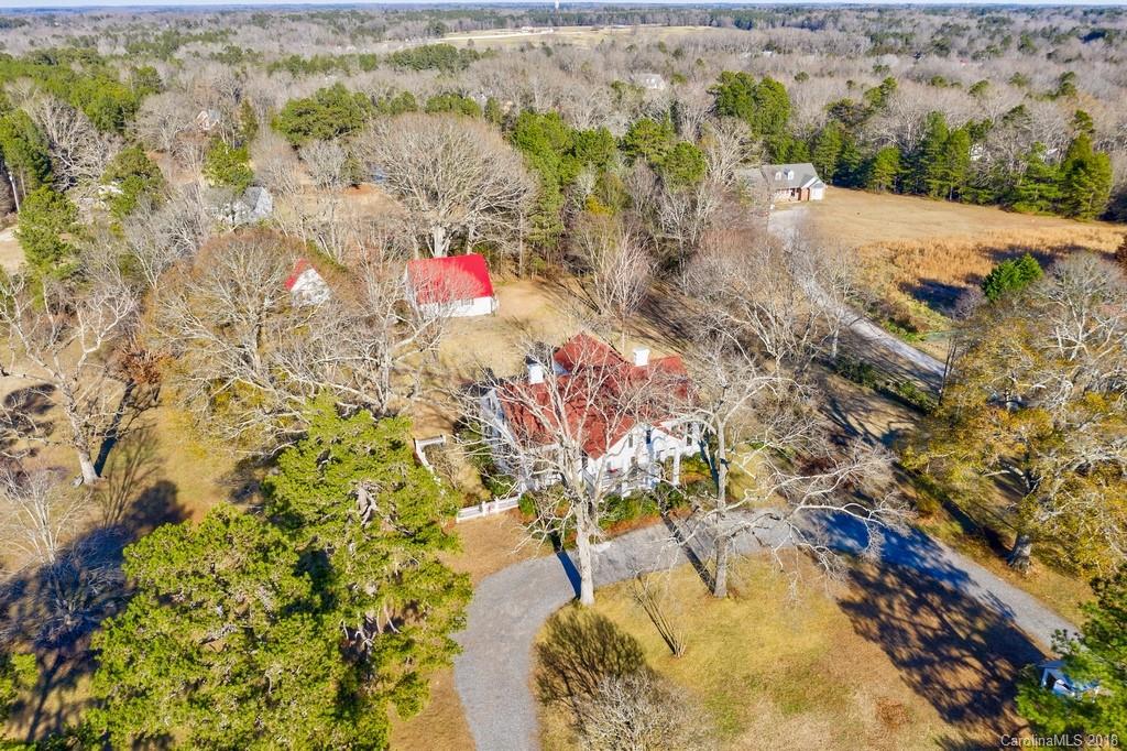 2297 Douglas Road Lancaster, SC 29720 - Photo 3 of 35 Gallery Image 3