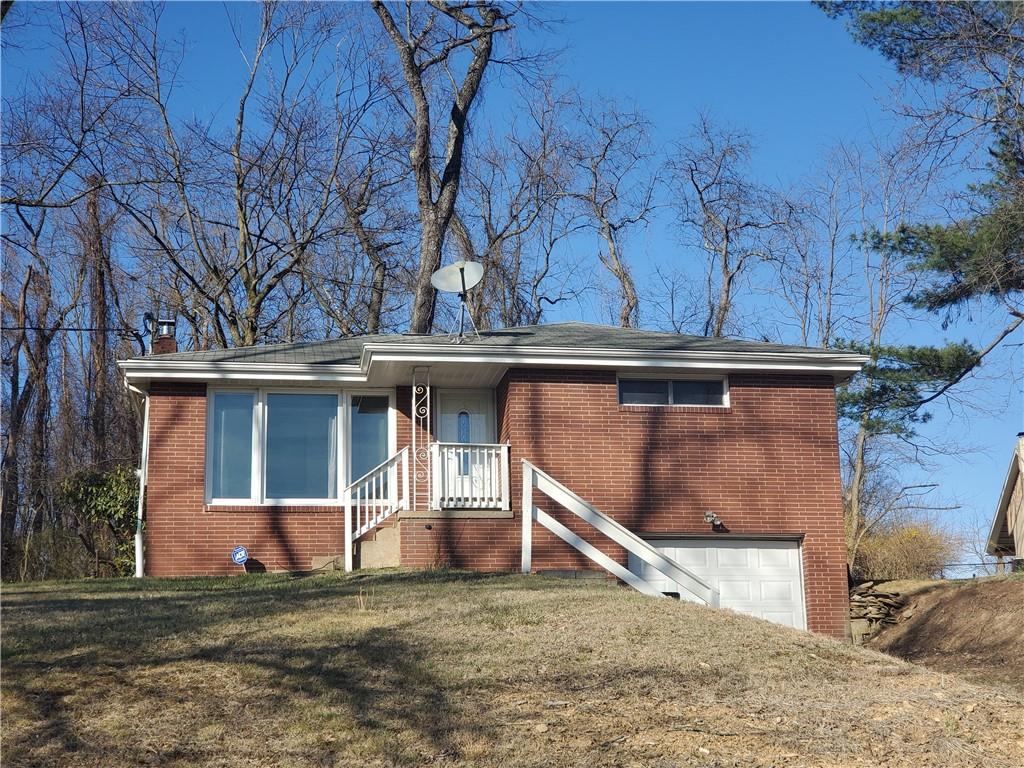 1230 Pinewood Road Irwin, PA 15642 - Photo 1 of 23 Gallery Image 1