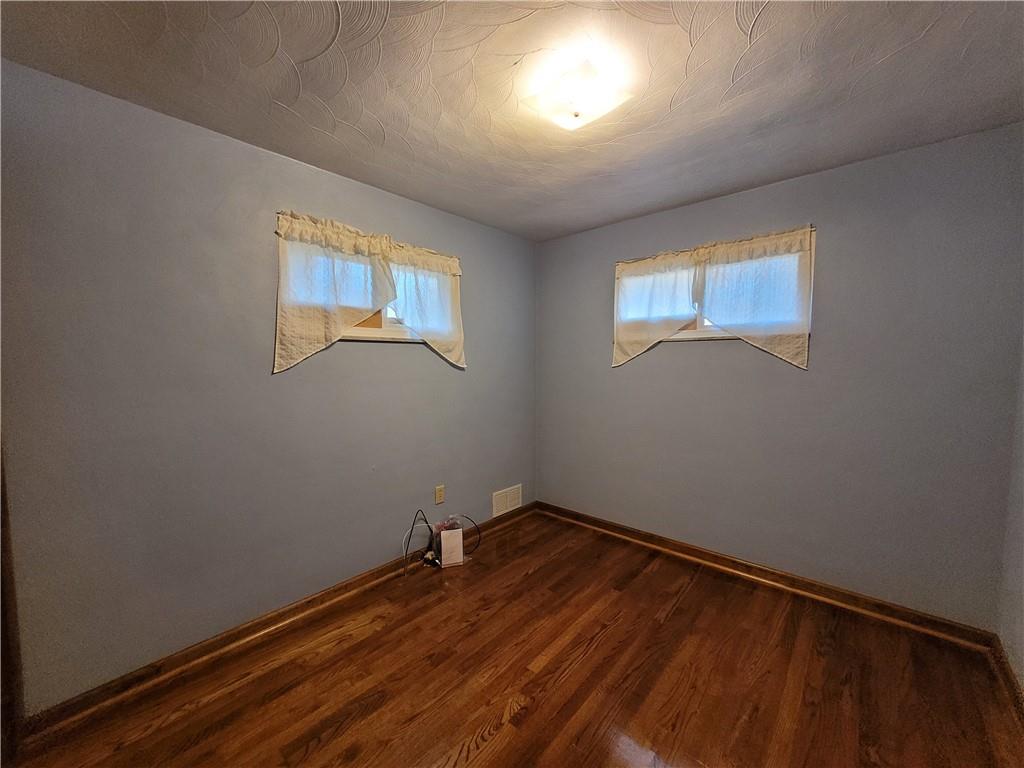 1230 Pinewood Road Irwin, PA 15642 - Photo 15 of 23 Gallery Image 15