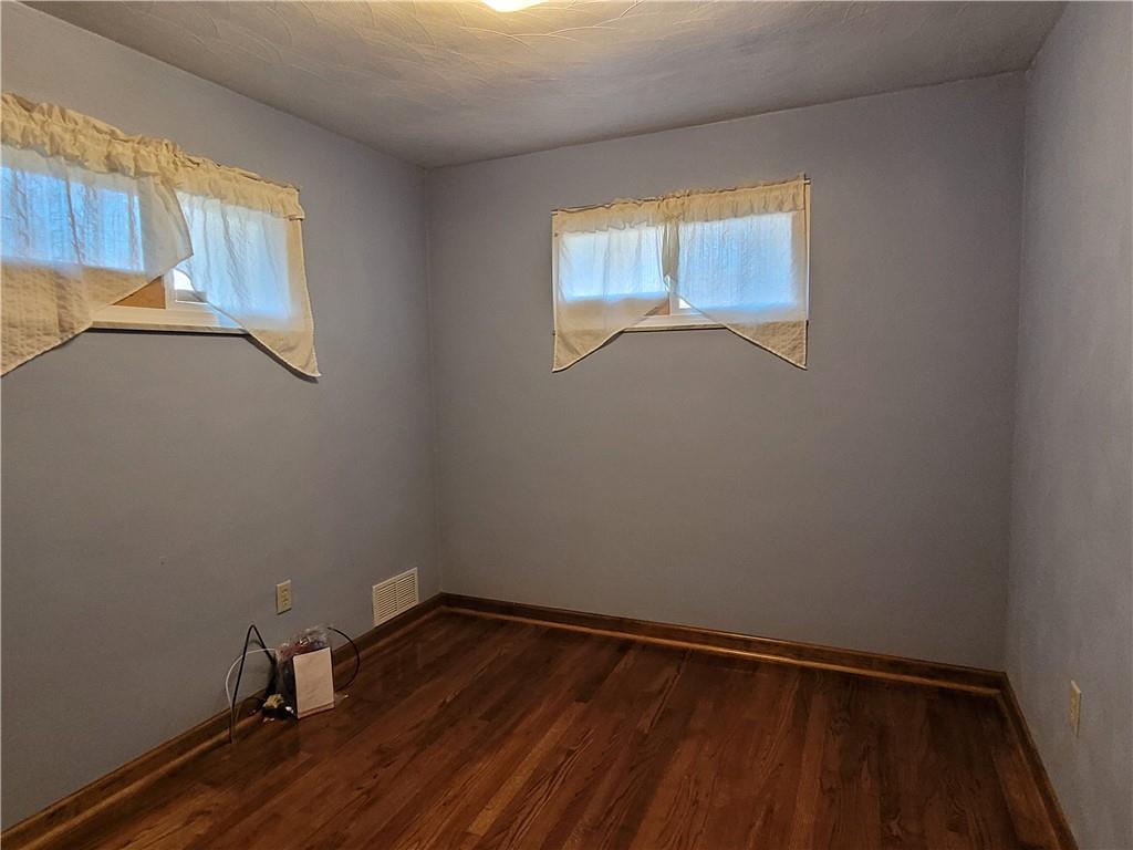 1230 Pinewood Road Irwin, PA 15642 - Photo 16 of 23 Gallery Image 16