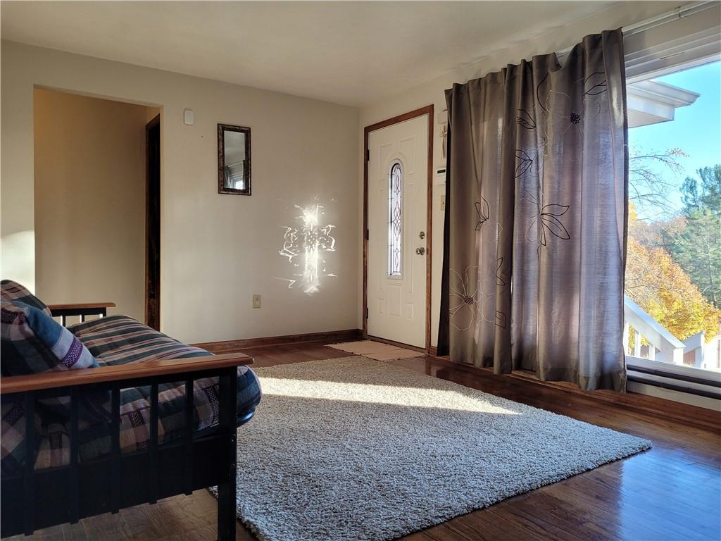 1230 Pinewood Road Irwin, PA 15642 - Photo 5 of 23 Gallery Image 5