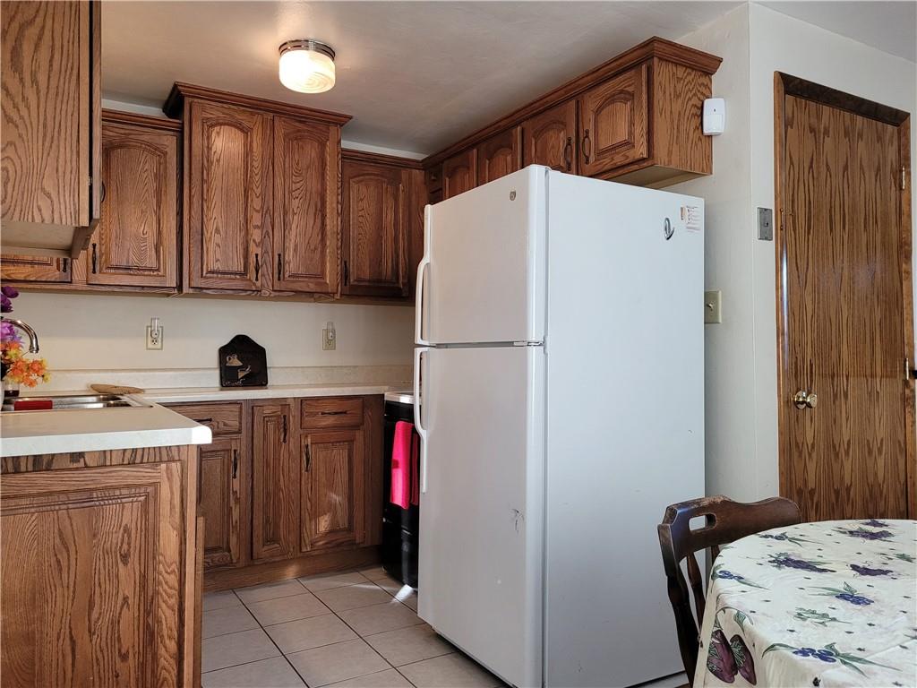 1230 Pinewood Road Irwin, PA 15642 - Photo 8 of 23 Gallery Image 8