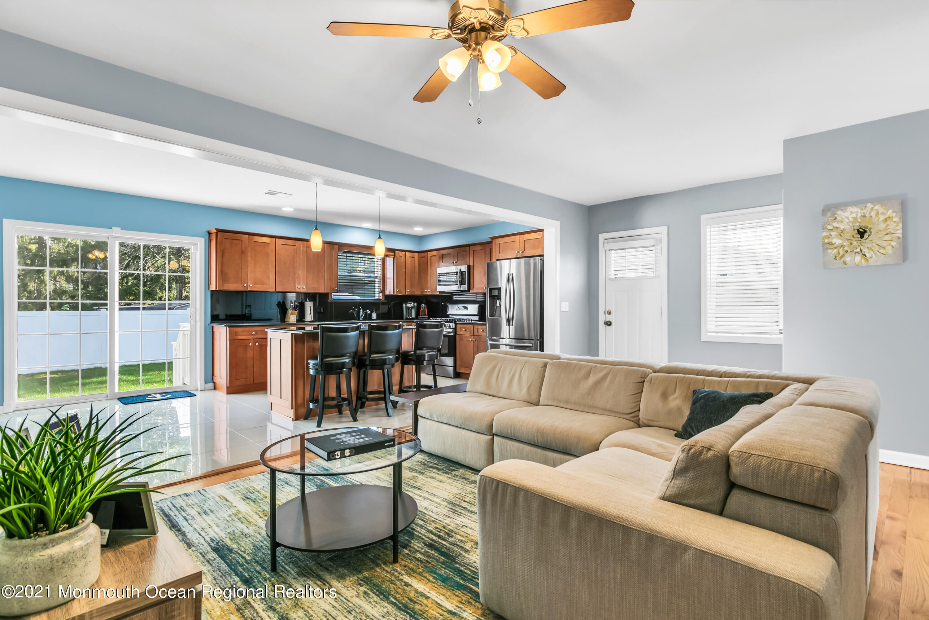 90 Applegate Street Red Bank, NJ 07701 - Photo 16 of 36 90 Applegate St Red Bank NJ-print-014-02