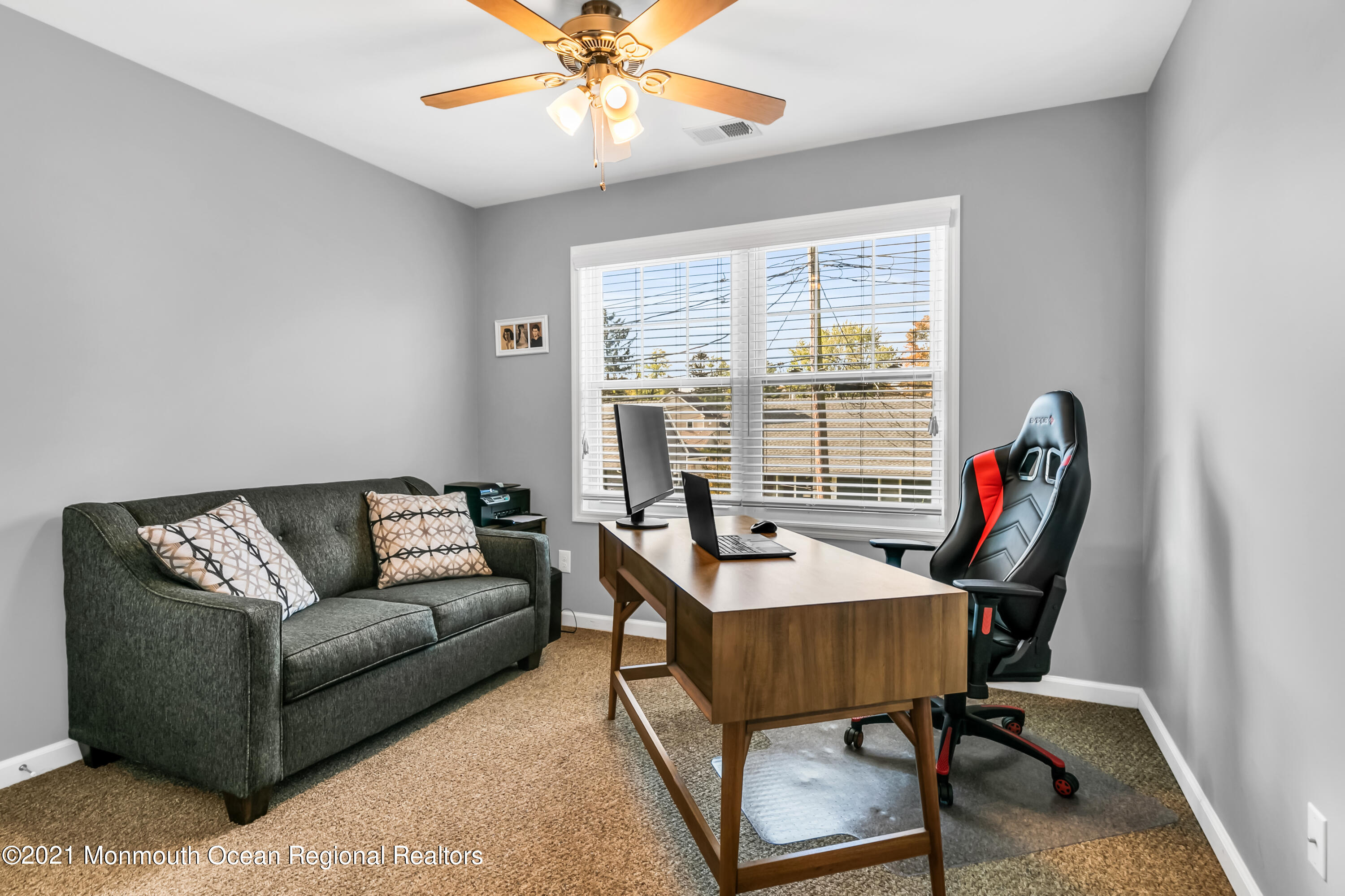 90 Applegate Street Red Bank, NJ 07701 - Photo 23 of 36 90 Applegate St Red Bank NJ-print-023-02