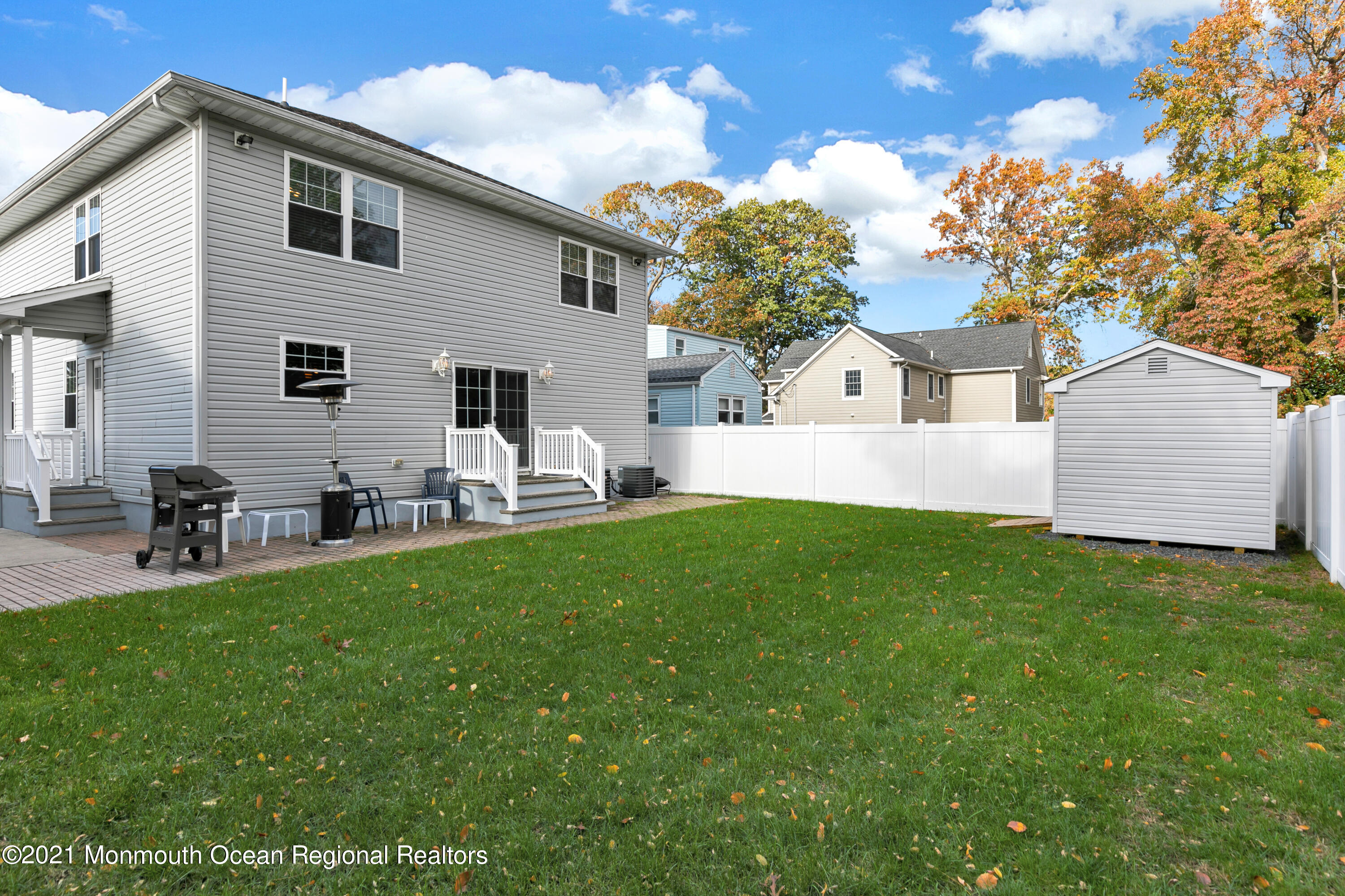 90 Applegate Street Red Bank, NJ 07701 - Photo 32 of 36 90 Applegate St Red Bank NJ-print-034-03