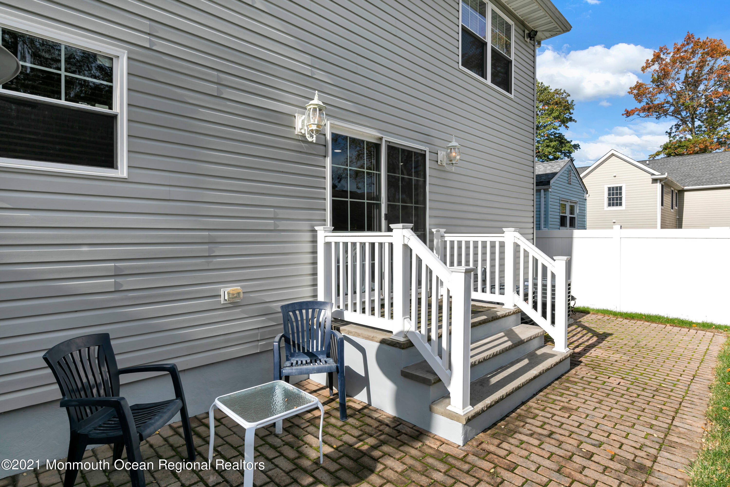 90 Applegate Street Red Bank, NJ 07701 - Photo 34 of 36 90 Applegate St Red Bank NJ-print-036-03