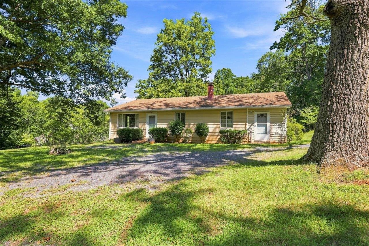 2179 Greenfield Road Afton, VA 22920 - Photo 7 of 46 Gallery Image 7