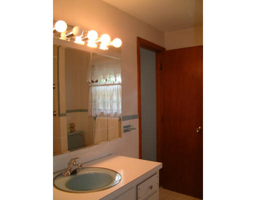 4 Fairview Road Medfield, MA 02052 - Photo 13 of 23 Gallery Image 13