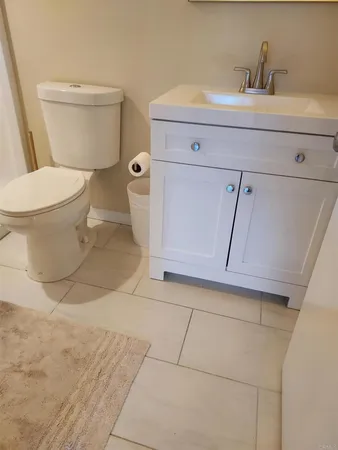 $1,600 | 11015 Dutton Drive, La Mesa, CA 91941