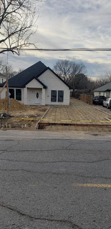 3422 Peachtree Road Balch Springs, TX 75180 - Photo 15 of 17 a view of house with a outdoor space
