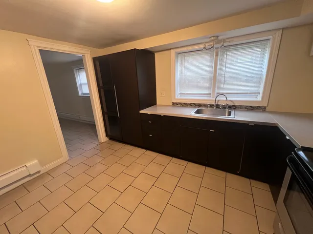 $1,300 | 1946 Euclid Avenue, Unit G, Berwyn, IL 60402