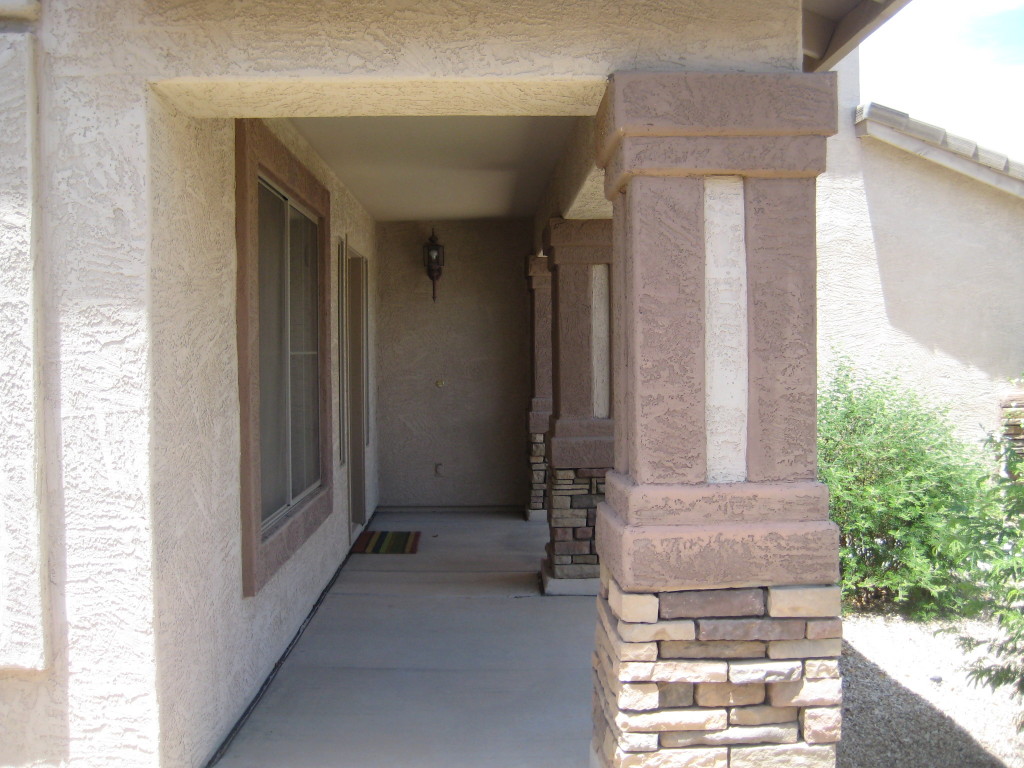 4221 East Patrick Court Gilbert, AZ 85295 - Photo 2 of 26 Front covered patio